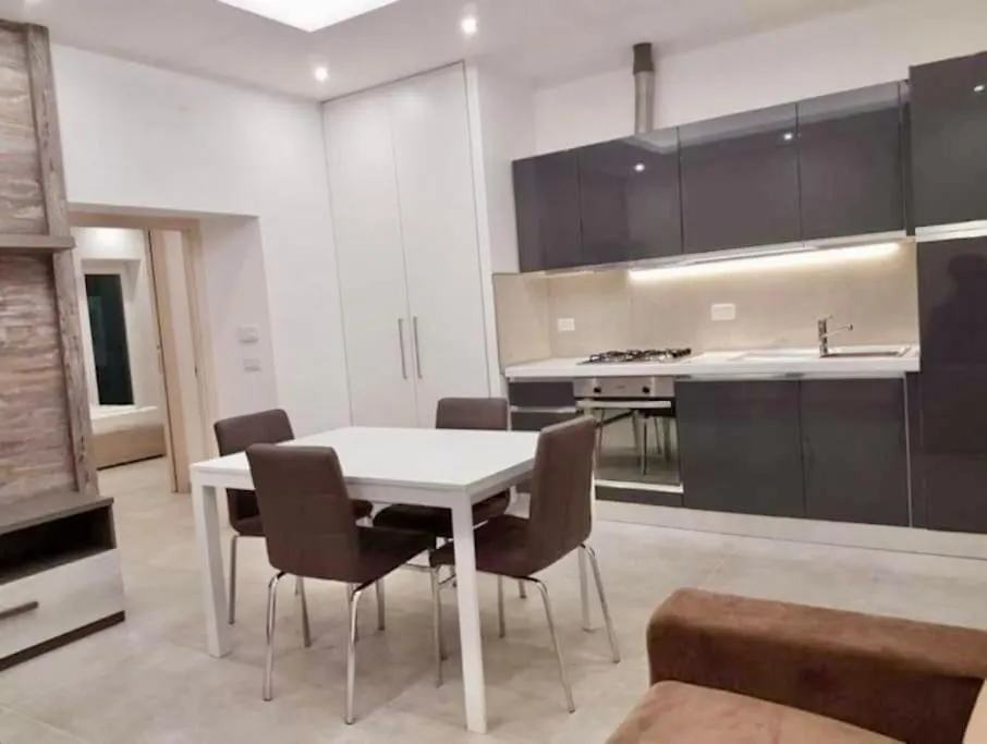 Appartamento moderno a 15 minuti dal centro di Roma-1